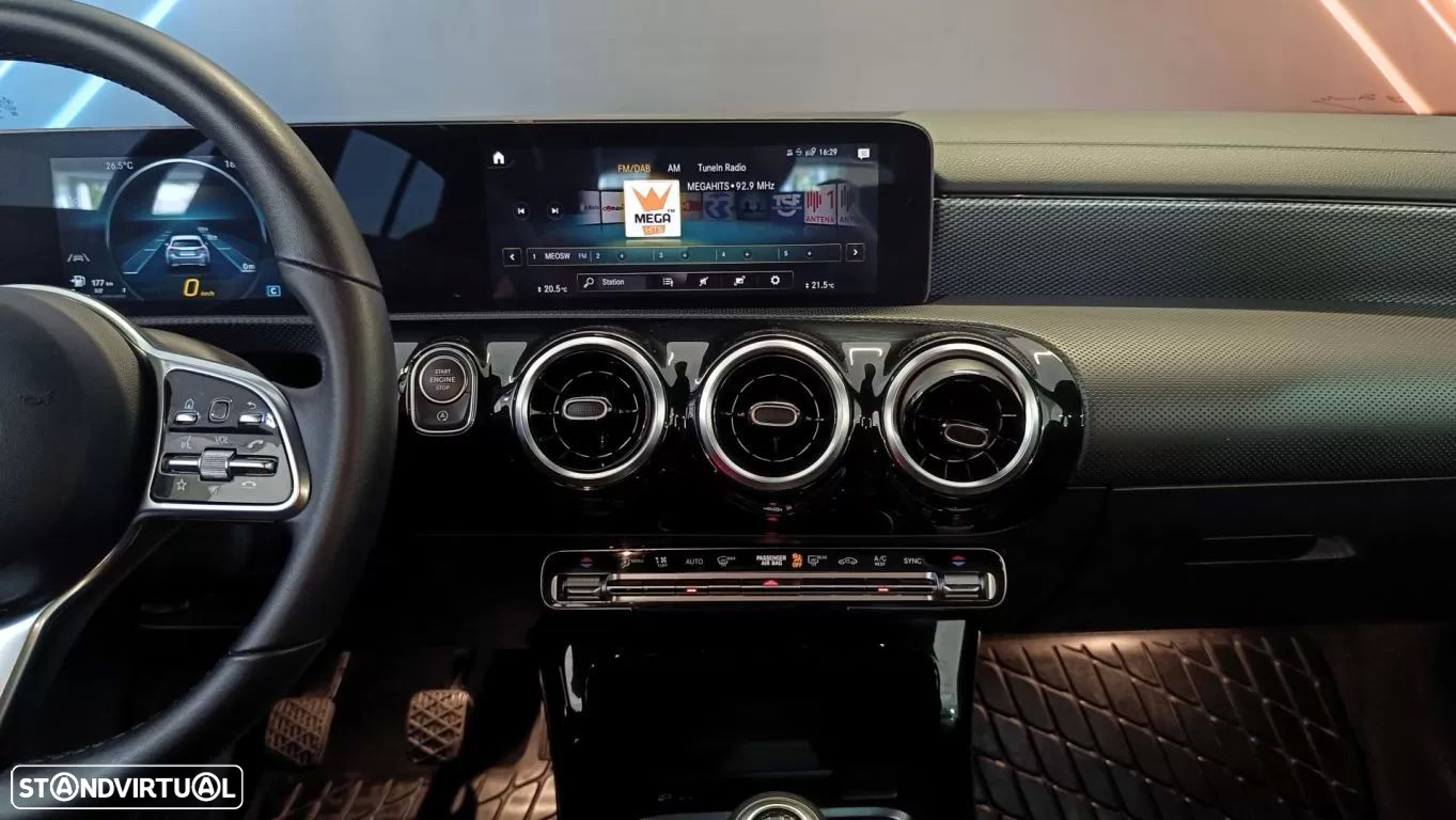 Mercedes-Benz CLA 180 - 8