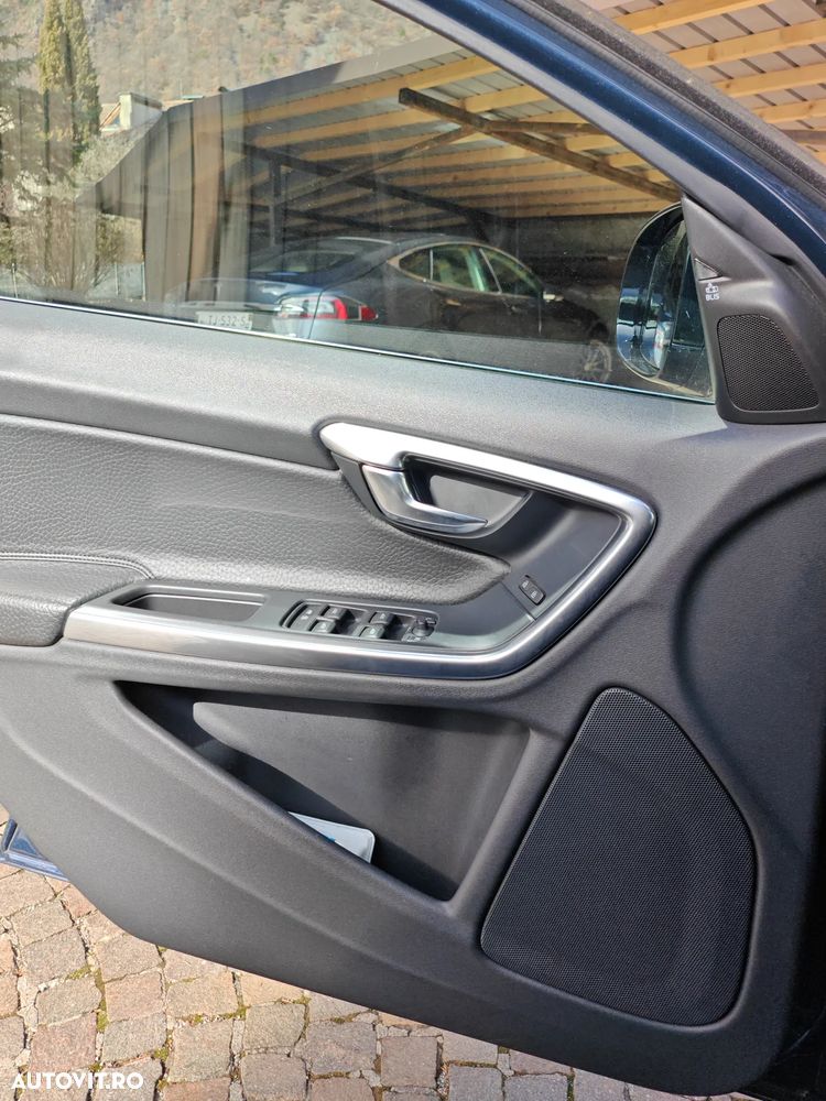 Volvo V60 - 13