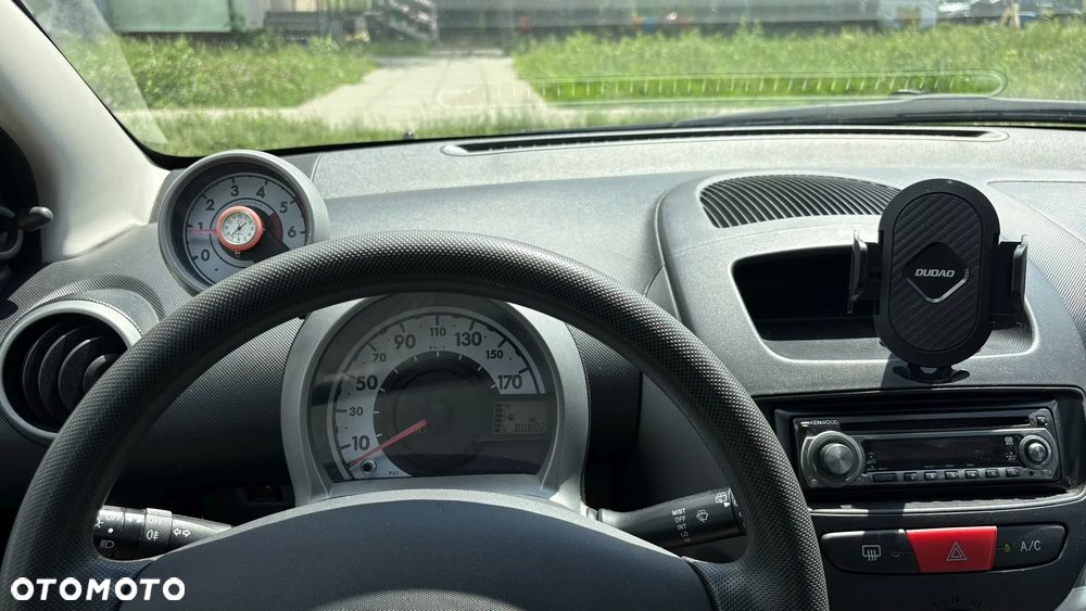 Peugeot 107 - 17