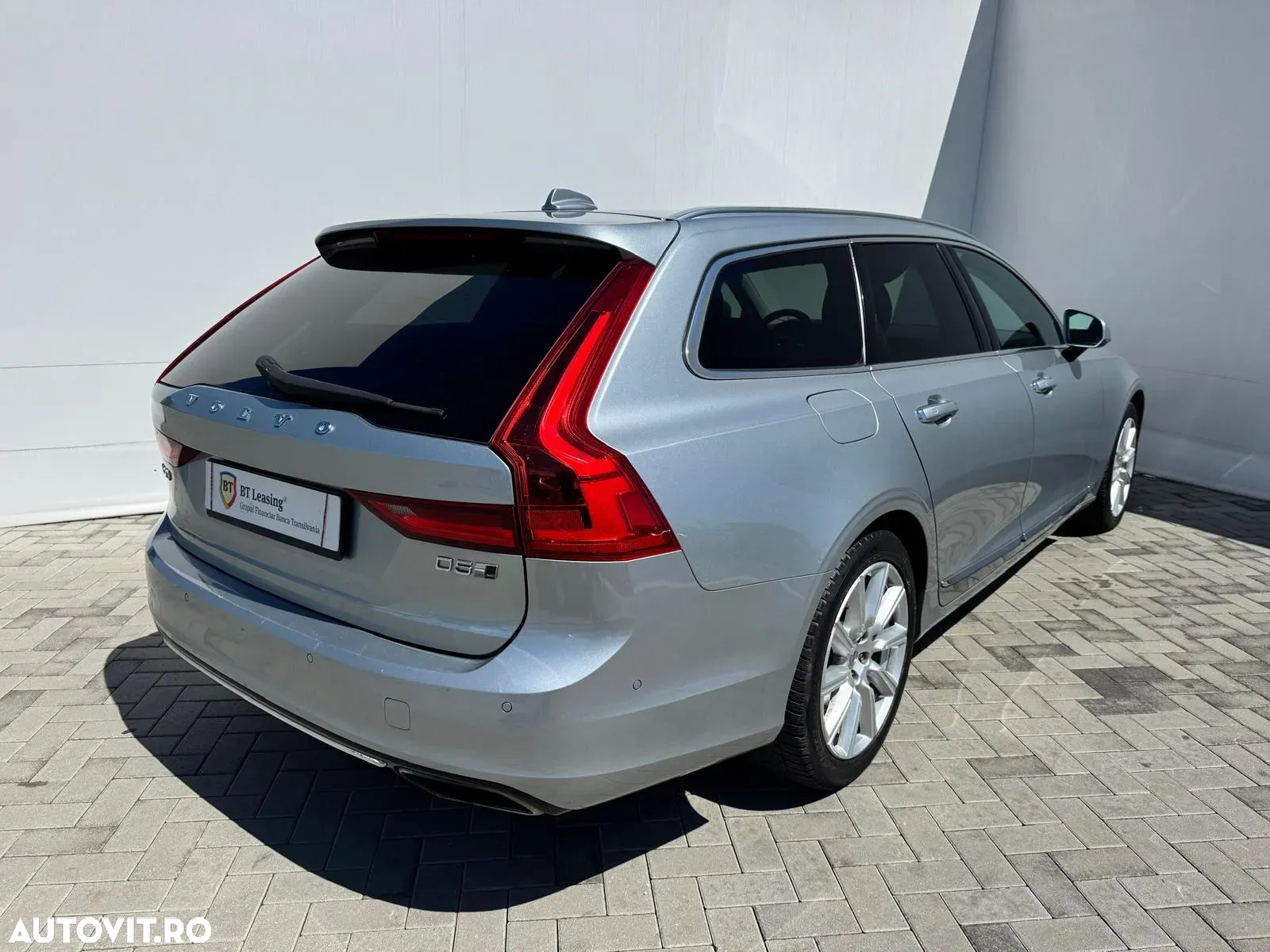Volvo V90 D5 AWD Inscription - 3