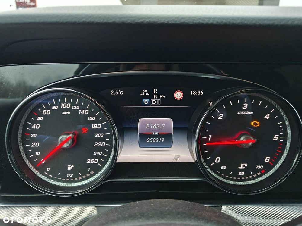 Mercedes-Benz Klasa E - 18