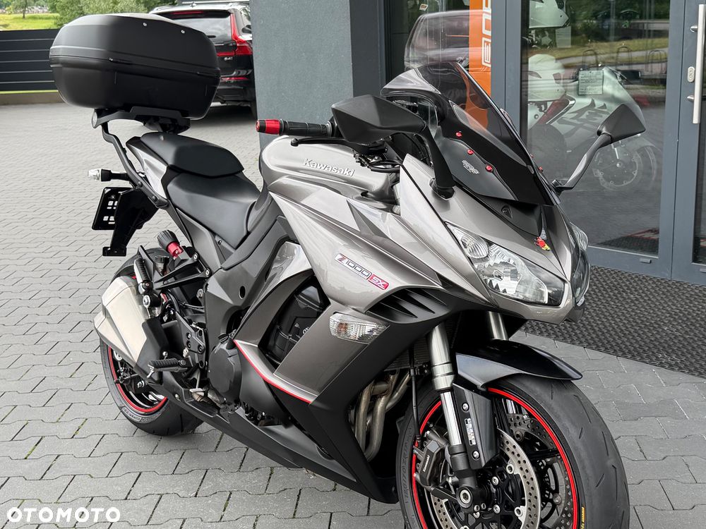 Kawasaki Ninja 1000 SX - 23