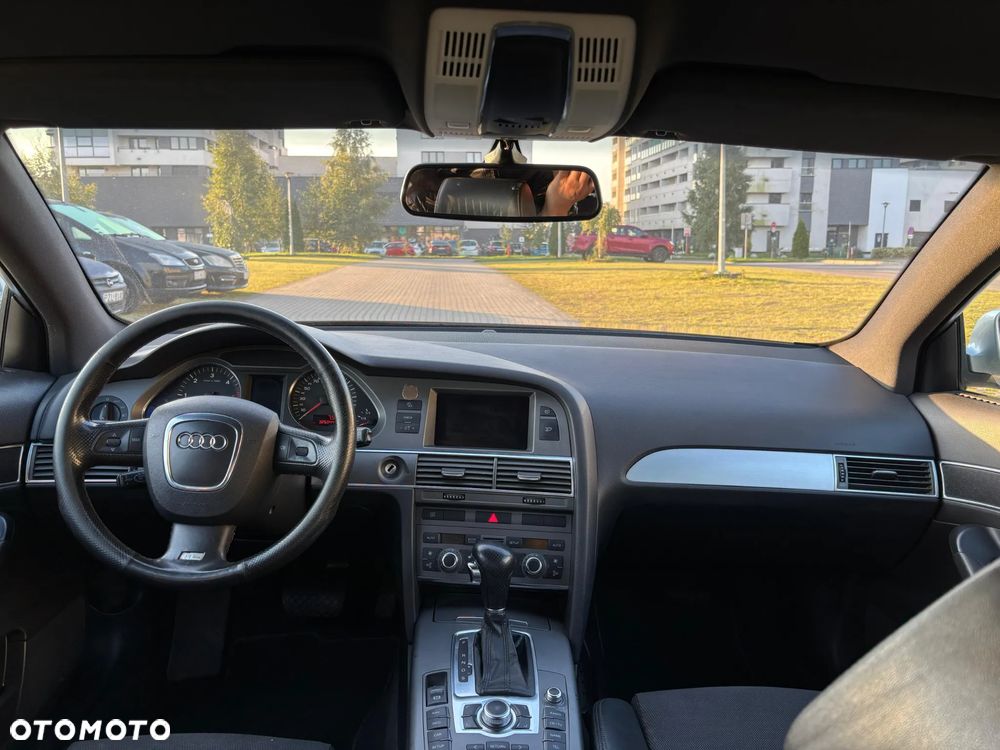 Audi A6 - 6