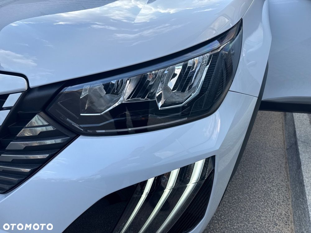 Peugeot 2008 PureTech 100 Allure S&S BVM6 - 12