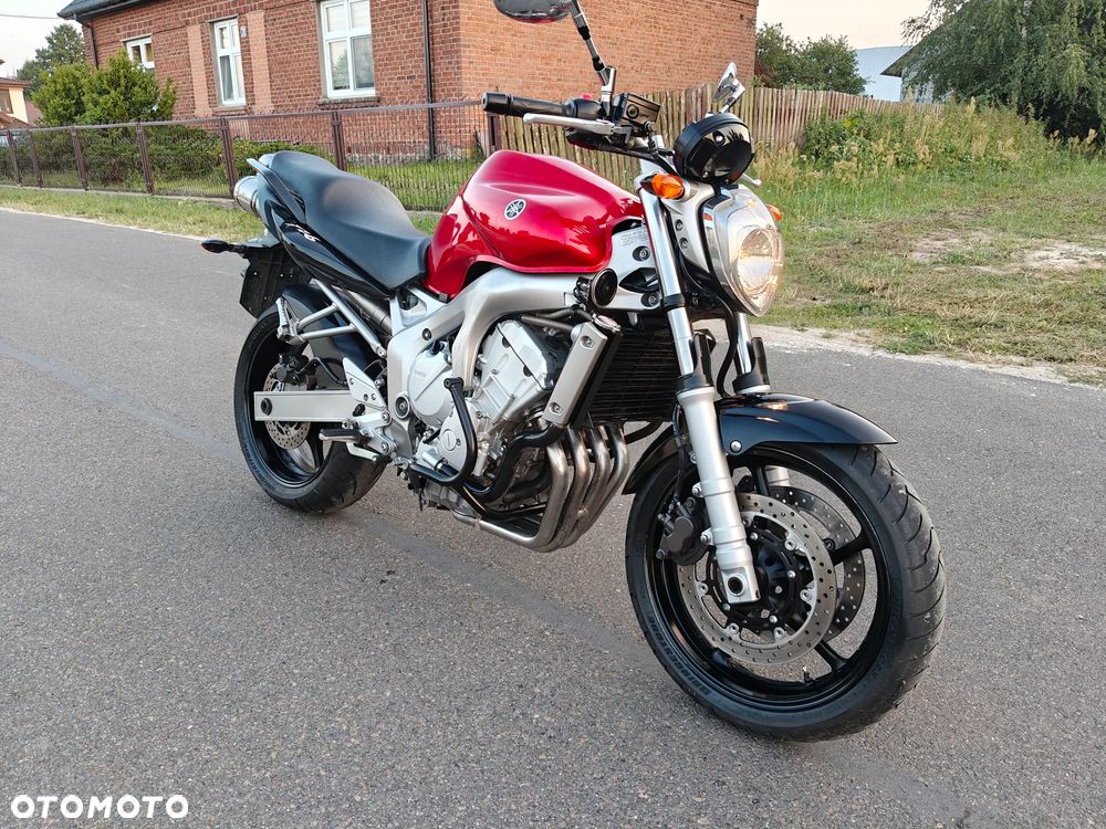 Yamaha FZ6 - 1