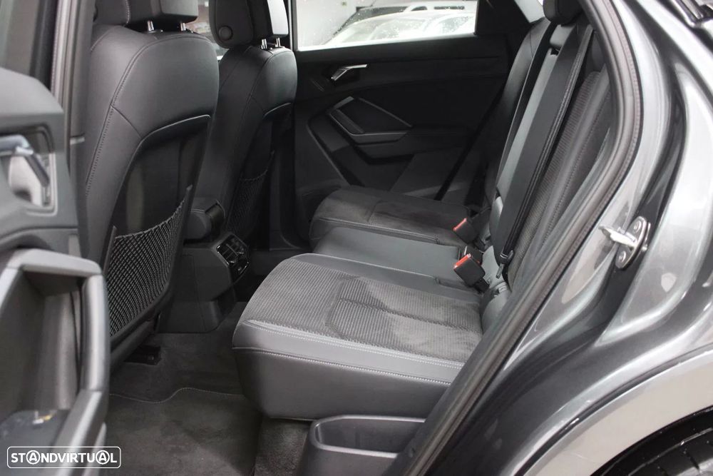 Audi Q3 Sportback 45 TFSIe S line S tronic - 10