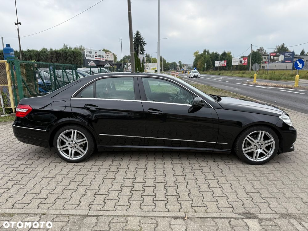 Mercedes-Benz Klasa E 200 CDI DPF BlueEFFICIENCY 7G-TRONIC Avantgarde - 3