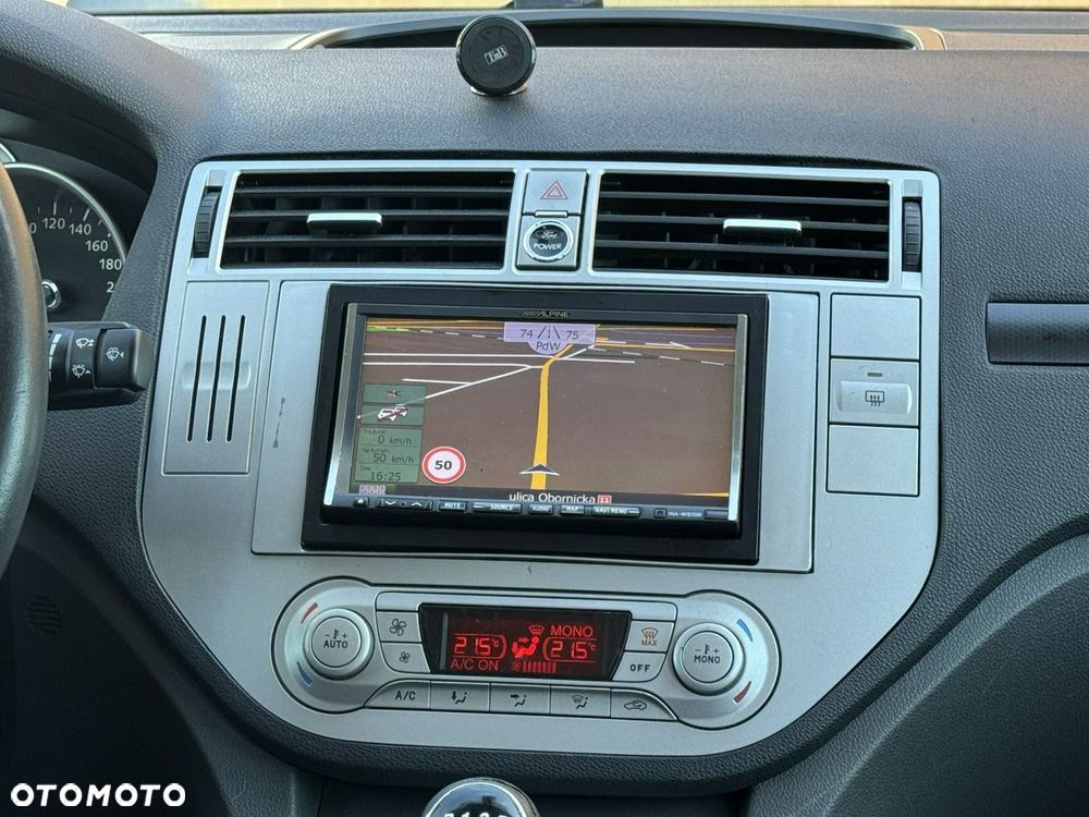Ford Kuga - 27