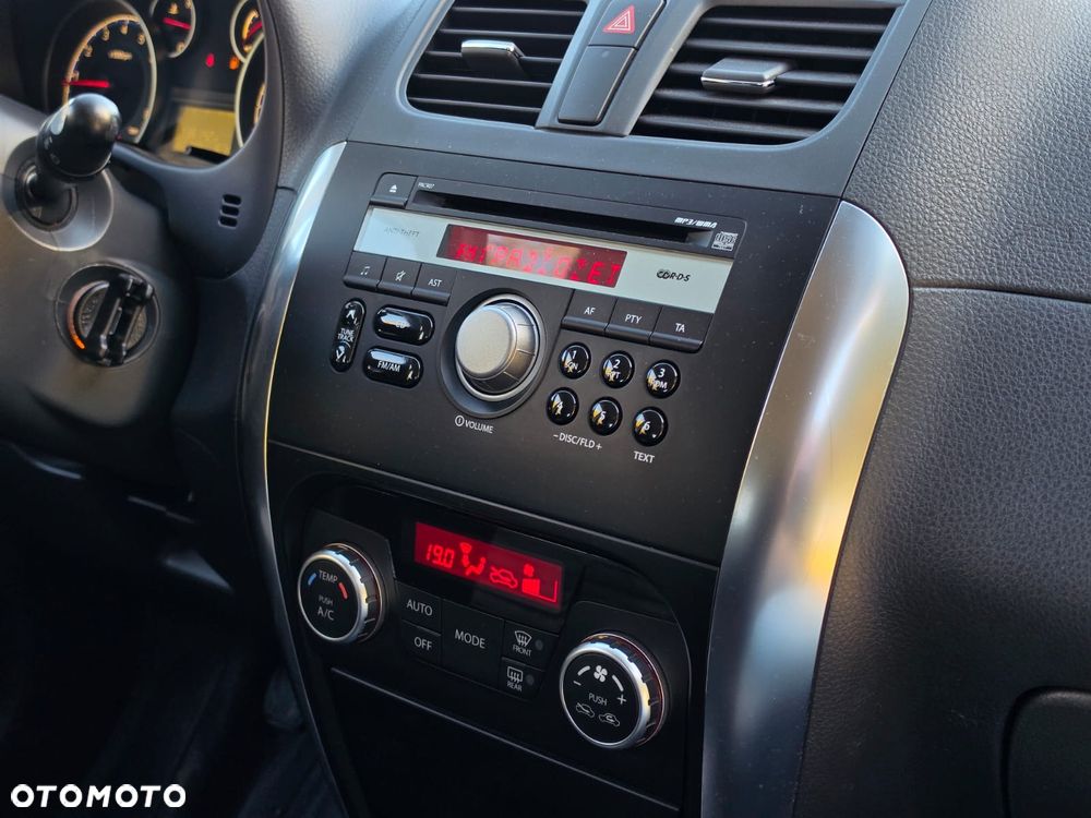 Suzuki SX4 1.6 VVT 4x2 City+ - 19