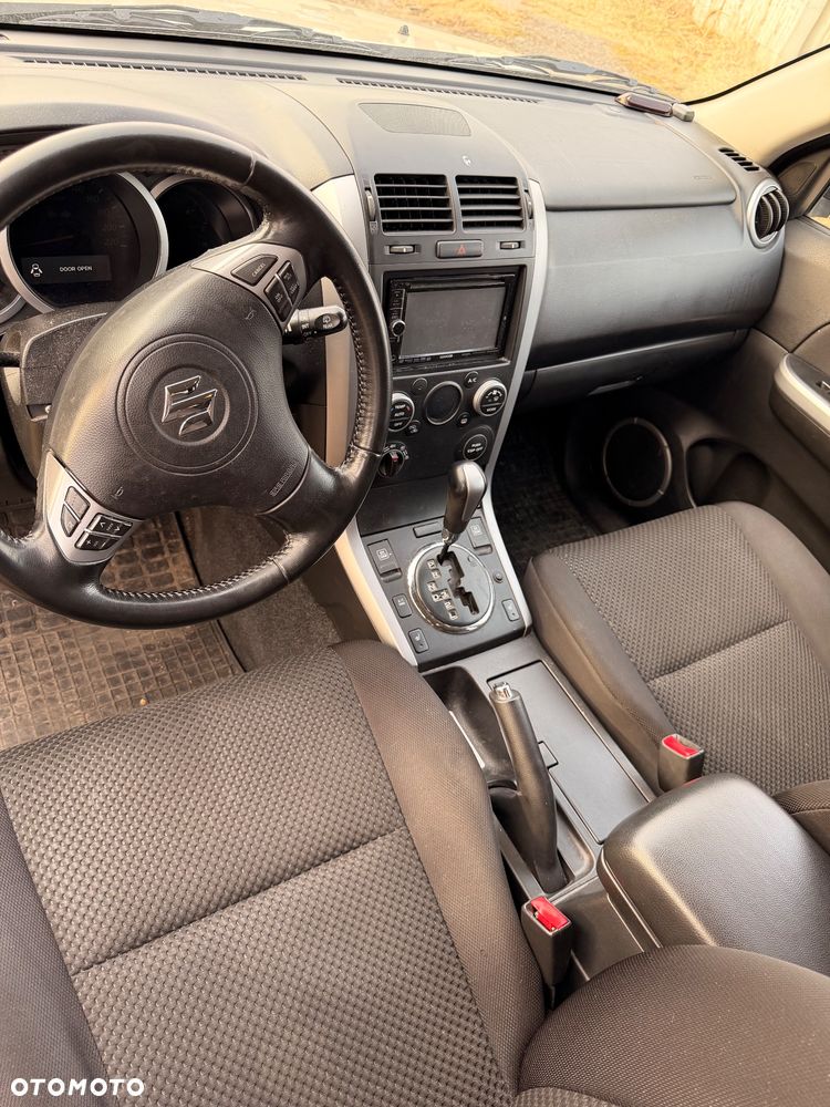 Suzuki Grand Vitara 2.4 Premium EU5 - 8