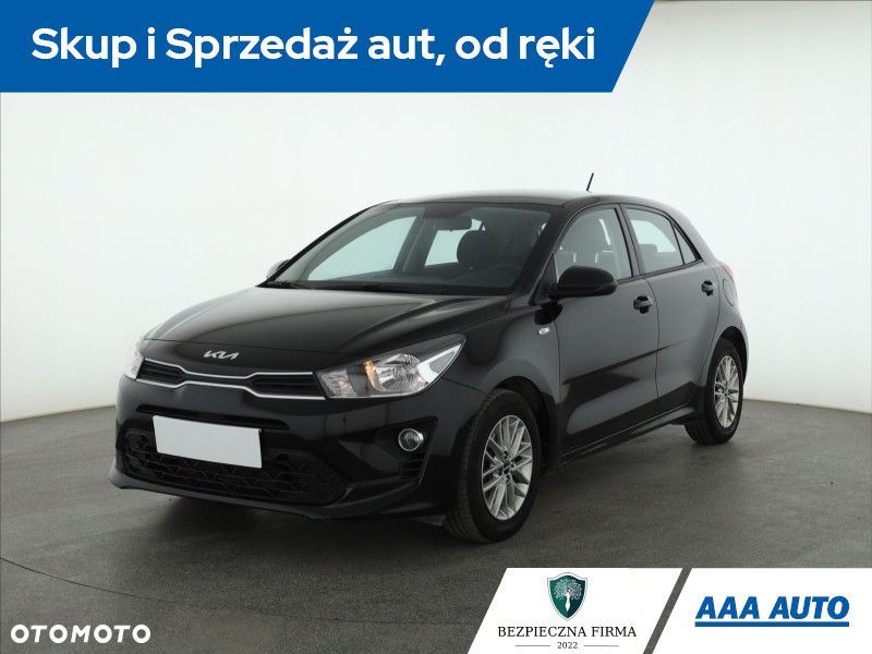 Kia Rio - 3