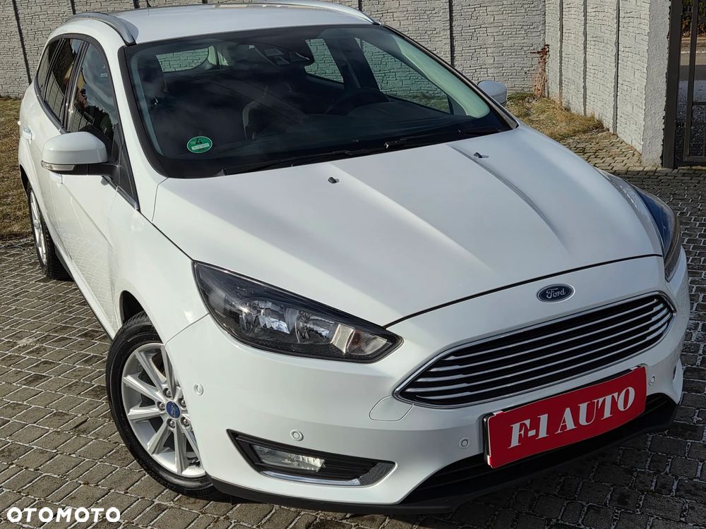 Ford Focus 1.0 EcoBoost Titanium - 16