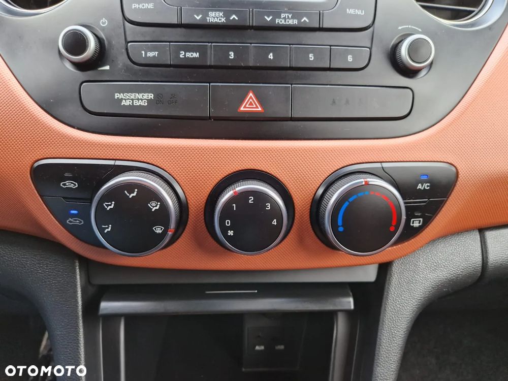 Hyundai i10 - 23