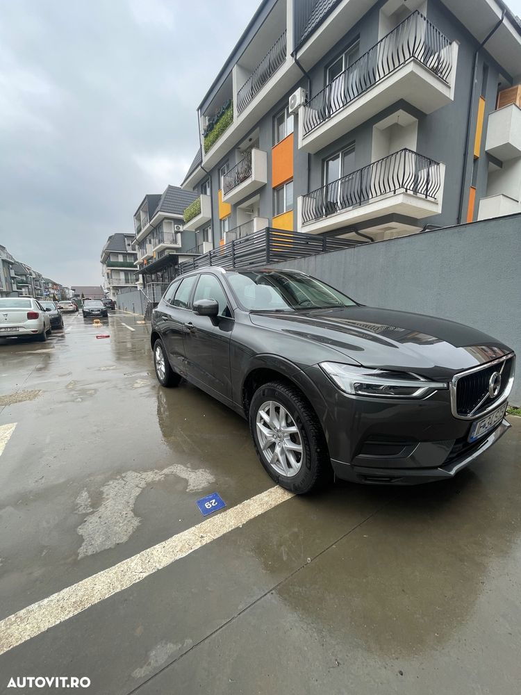 Volvo XC 60 T5 AWD Momentum - 1