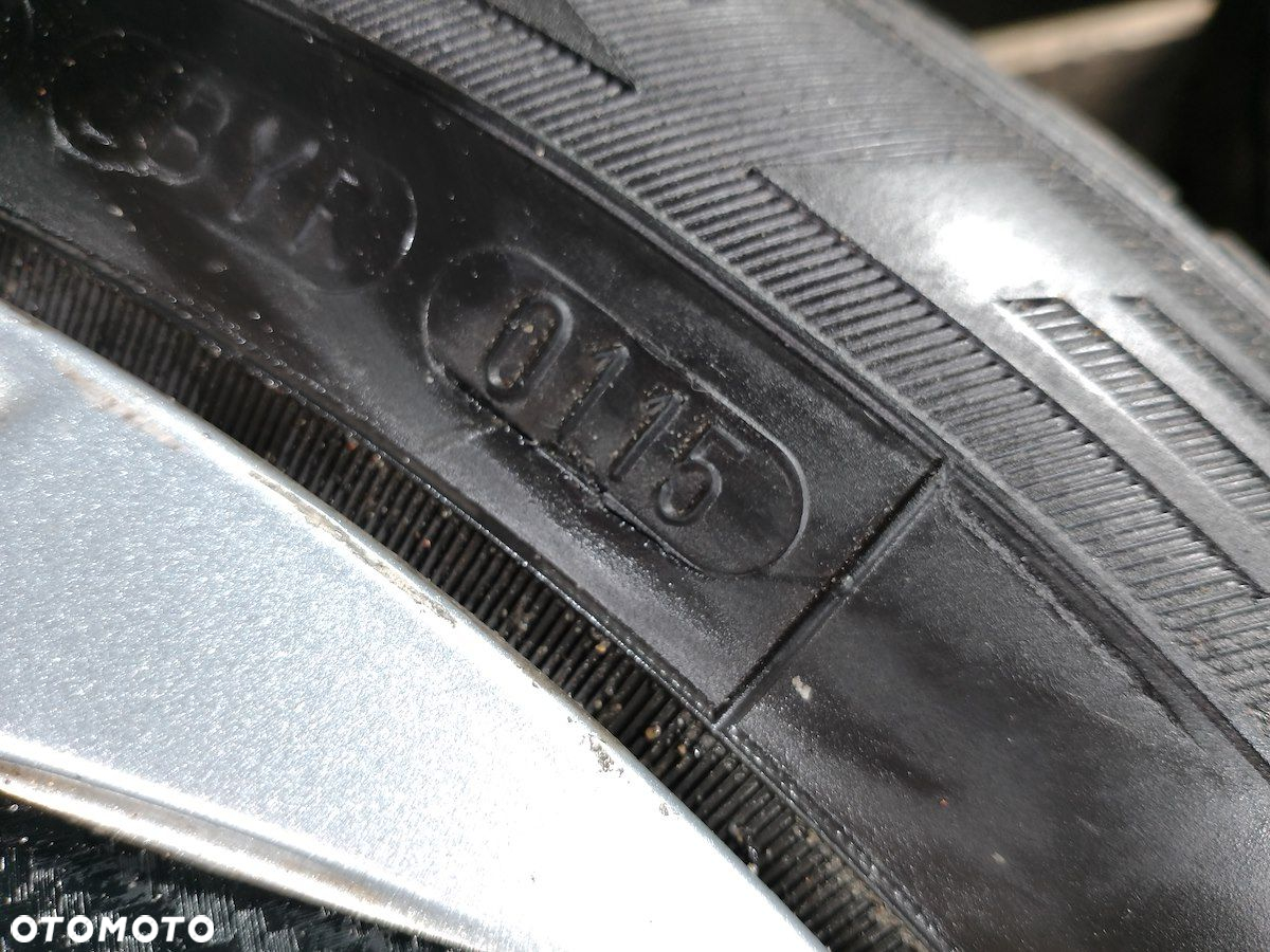 FELGI ALUMINIOWE Z OPONAMI 15  MAZDA 2 ( 03-07 ) - 8