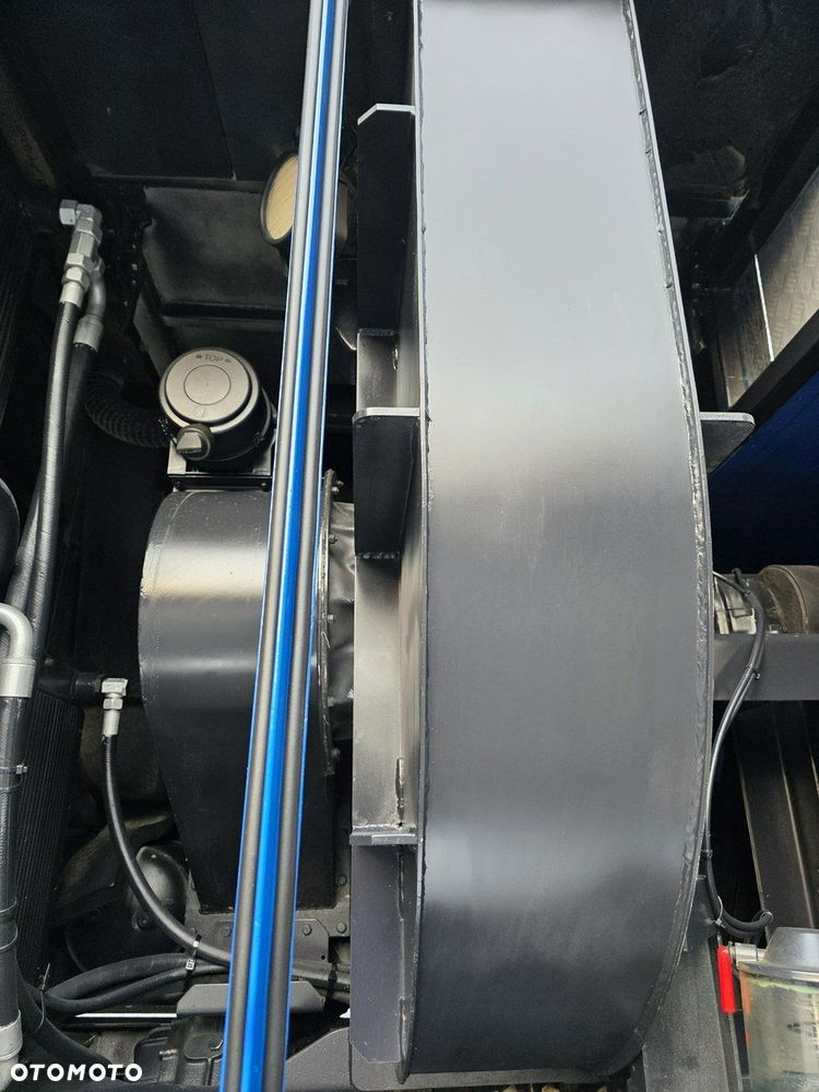 Renault MTS DINO 3 odkurzacz koparka ssąca substancje sypkie - 20