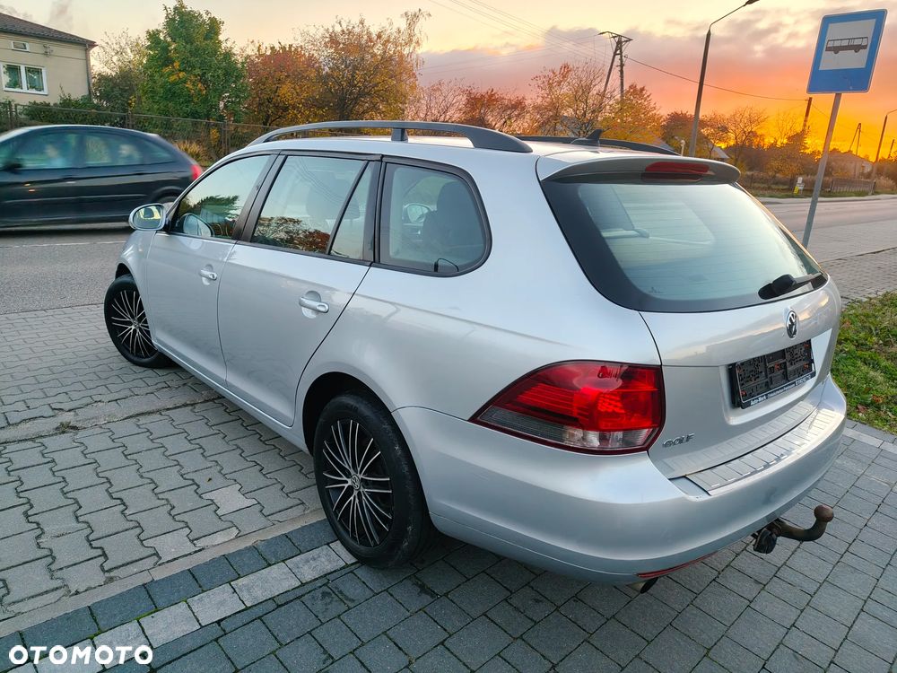 Volkswagen Golf 2011 photo 4