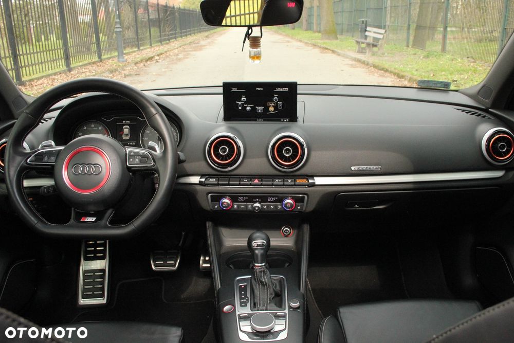 Audi S3 S tronic - 8