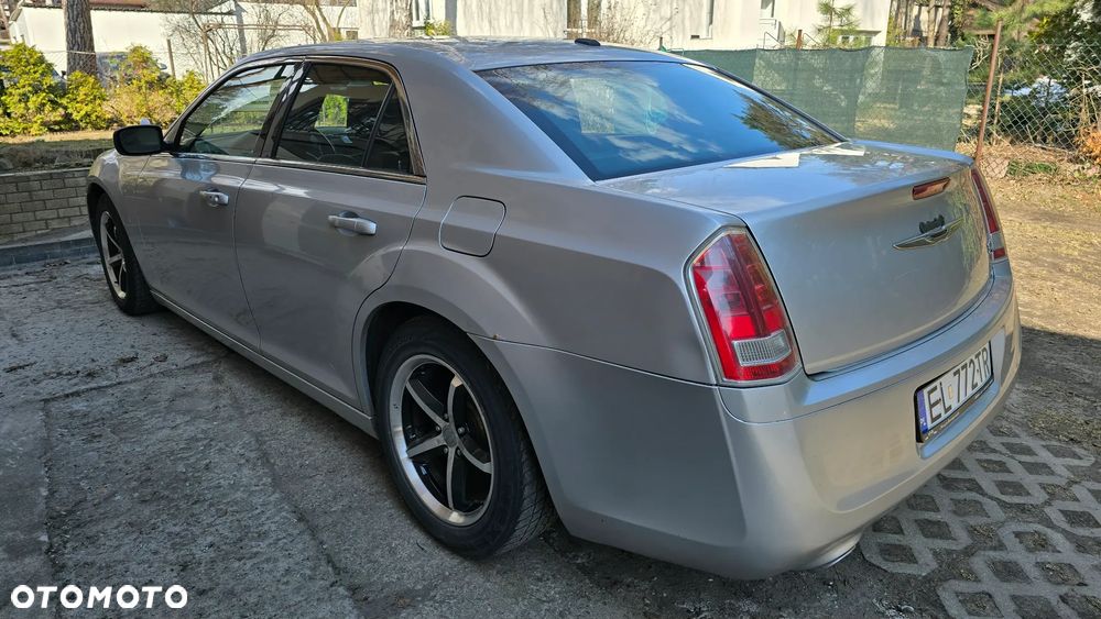 Chrysler 300 - 5