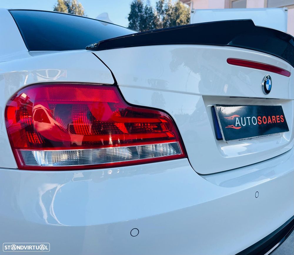 BMW 118 d Pack M - 9