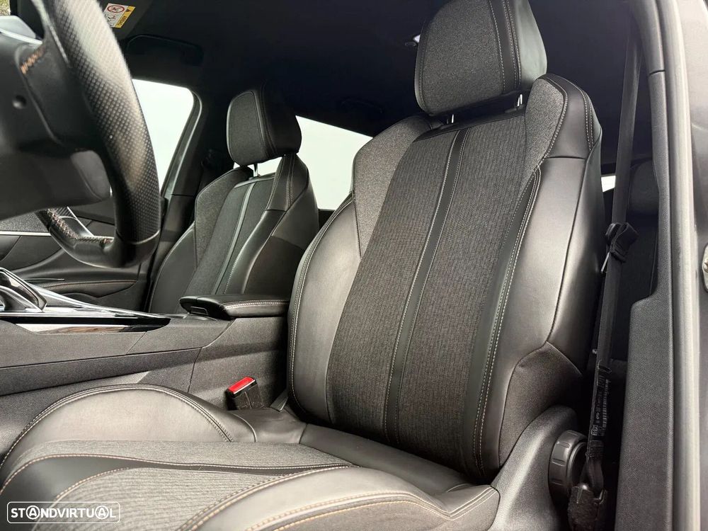 Peugeot 5008 1.5 BlueHDi GT Line EAT8 - 14