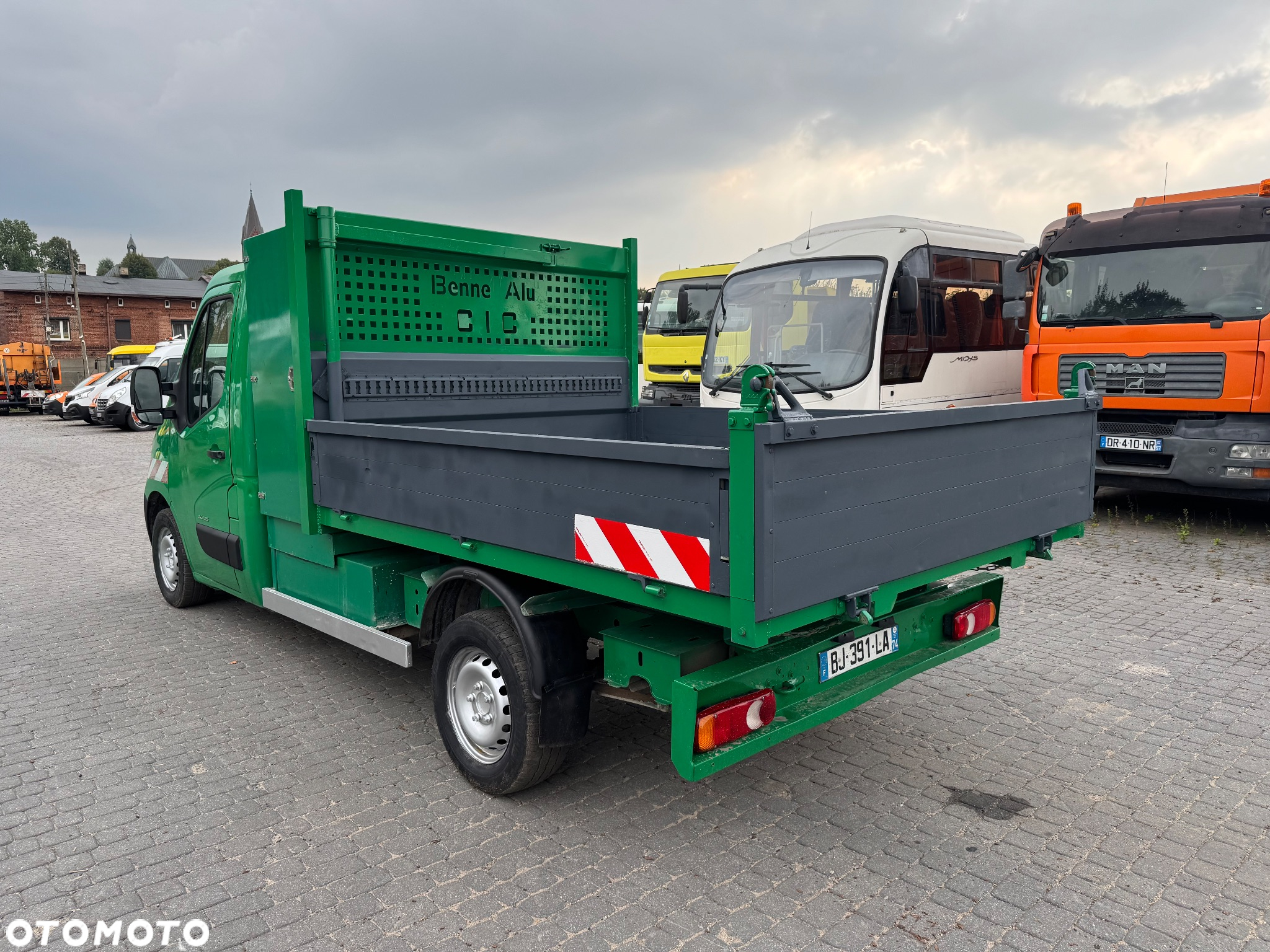 Renault Master Wywrotka 2011  Klima skrzynia narzędziowa - 15