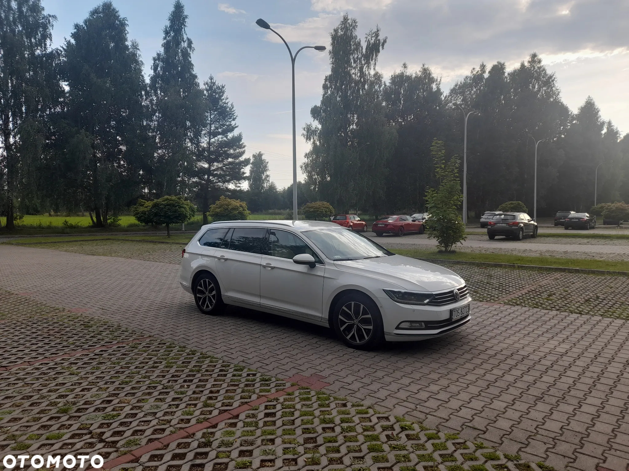 Volkswagen Passat 2.0 TDI BMT 4Mot Highline DSG - 16