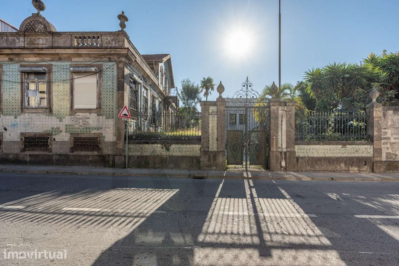 ️ TERRENO COM PROJETO APROVADO | ZONA ARU | 17 FRAÇÕES + 24 LUGARES - Grande imagem: 4/25