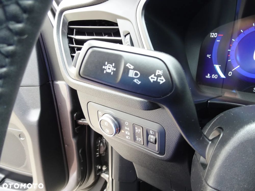 Ford Kuga 1.5 EcoBoost FWD Titanium - 40