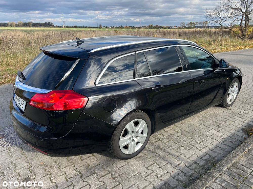 Opel Insignia - 10
