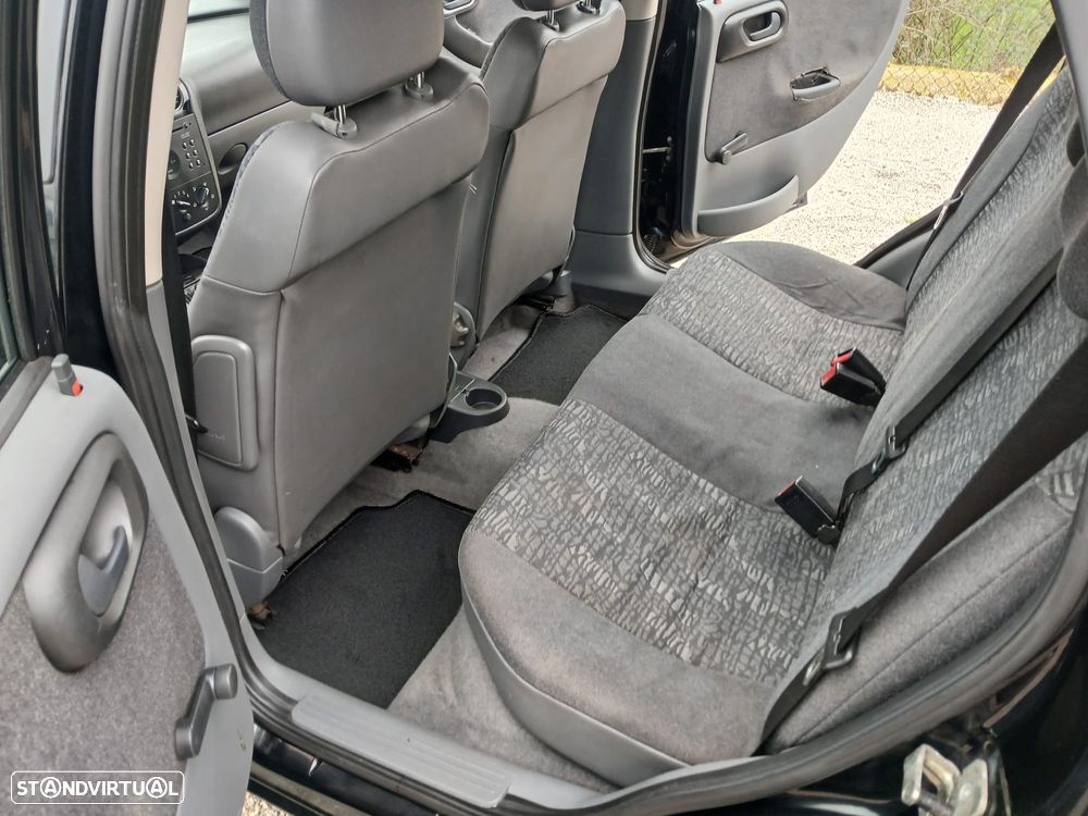 Opel Corsa 1.2 16V N-Joy - 3