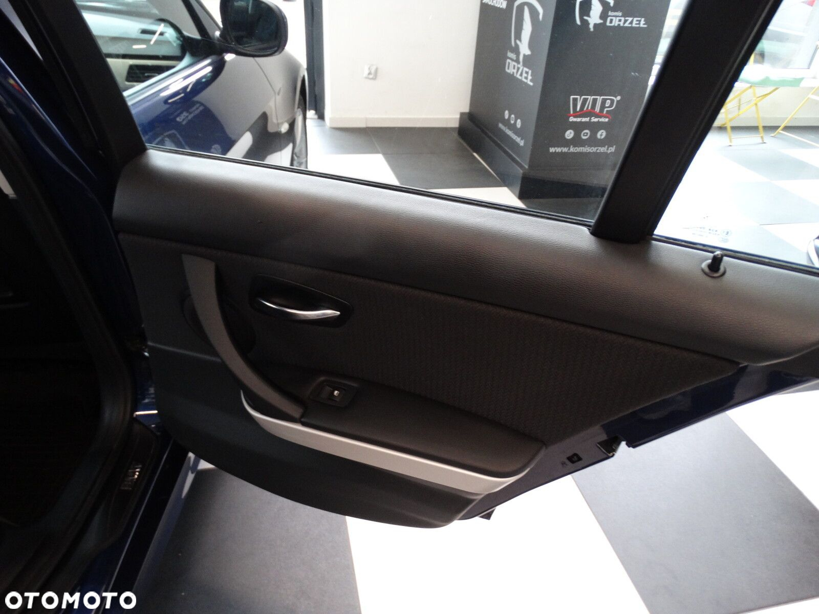 BMW Seria 3 - 39