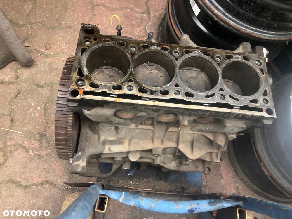 RENAULT ESPACE III 3 BLOK SILNIKA KOMPLETNY 2.0 16V - 2