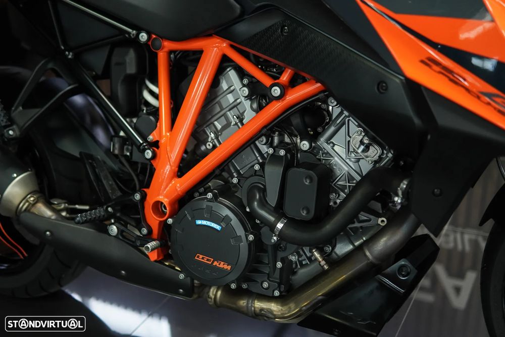 KTM Superduke GT - 5