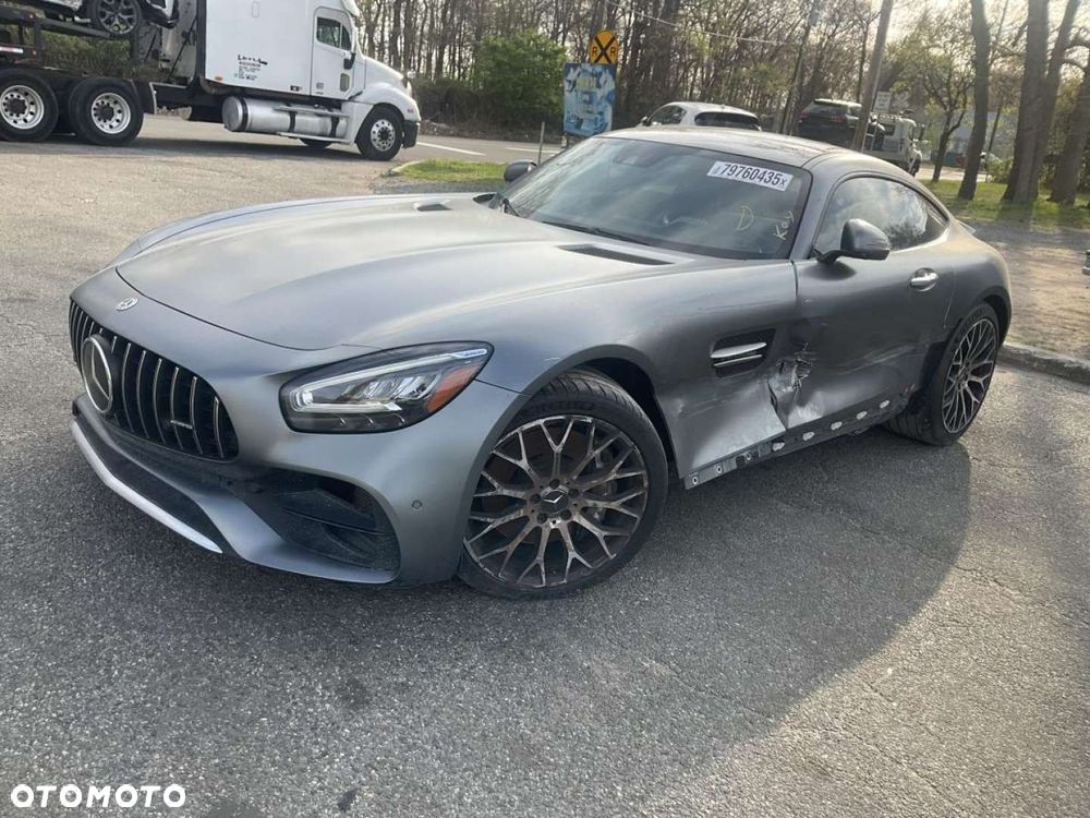 Mercedes-Benz AMG GT - 3