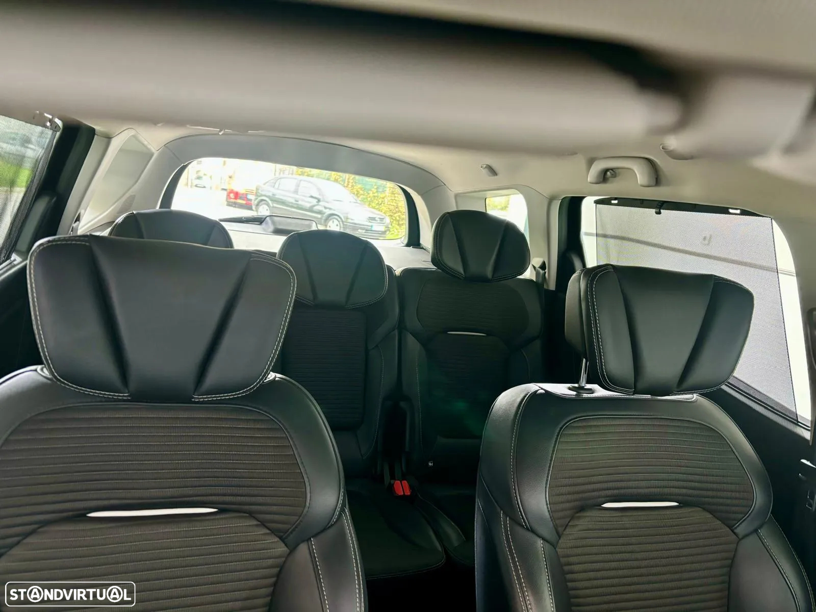 Renault Grand Scénic 1.6 dCi Bose Edition SS - 14