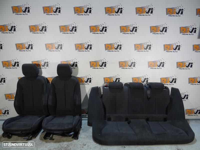 Bancos BMW Serie 1 F20 Pack M em Alcântara com Quartelas - 1
