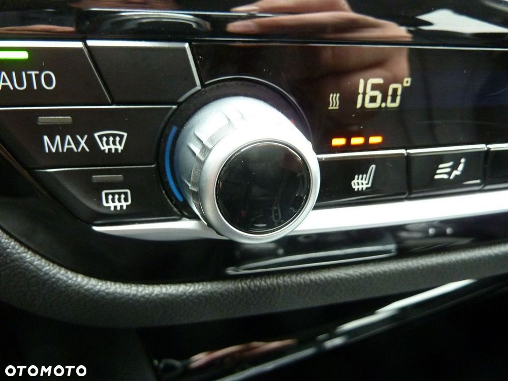 BMW Seria 5 - 29