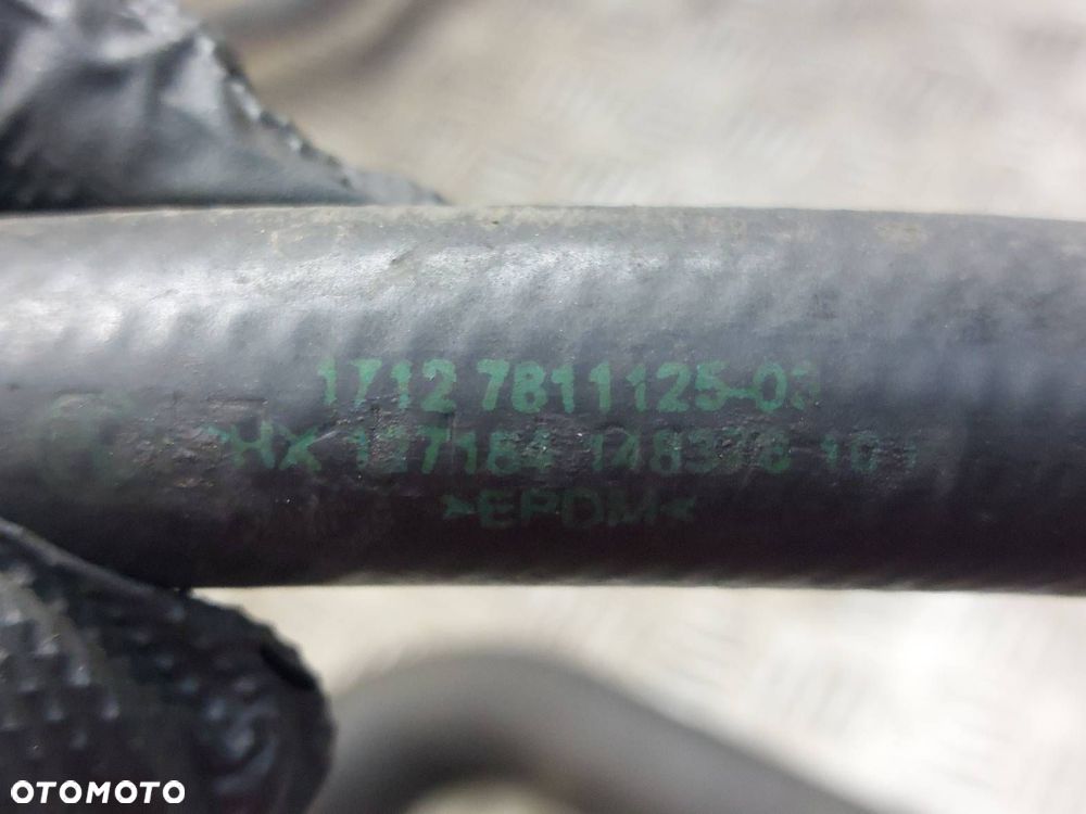 PRZEWÓD WĄŻ RURA WODY BMW E90 E91 2.0 D 7811125 - 3