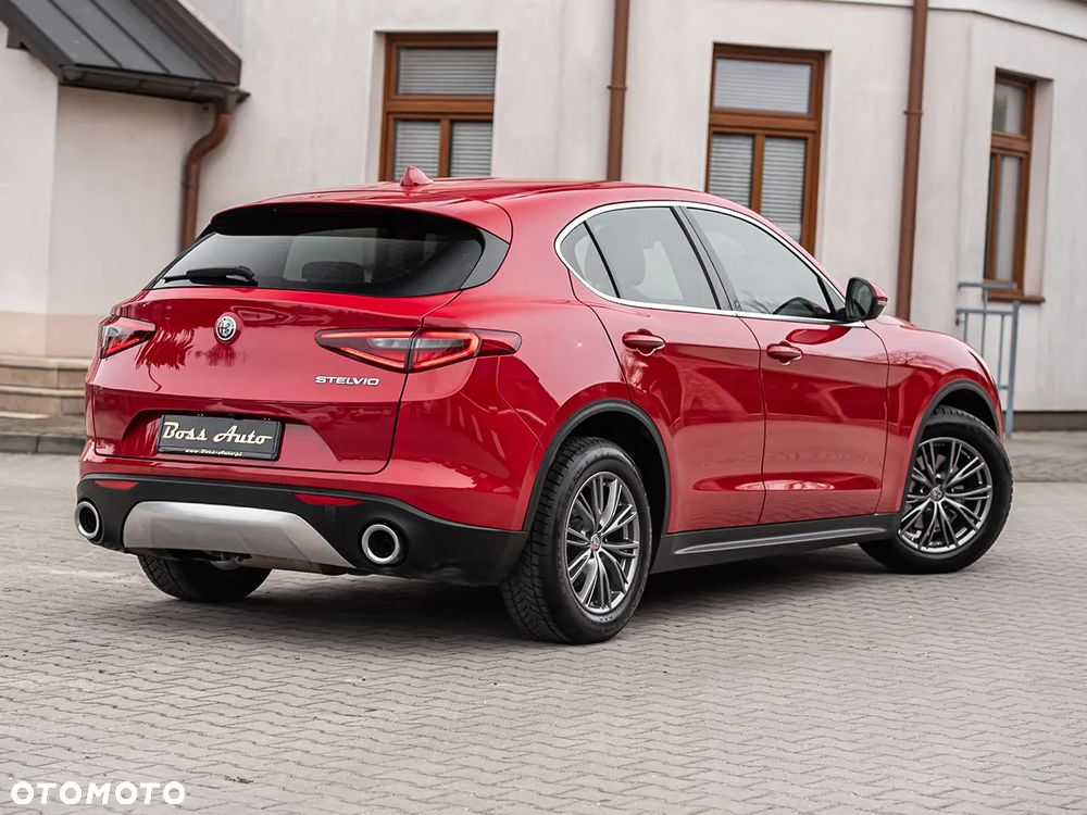 Alfa Romeo Stelvio 2.2 16V AT8 Executive - 13