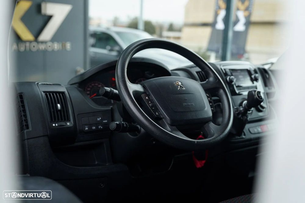 Peugeot Boxer 2.2 BlueHDi 335 L2 CD - 11