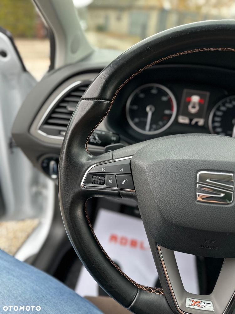 Seat Leon 2.0 TDI Start&Stop 4Drive DSG X-Perience - 26