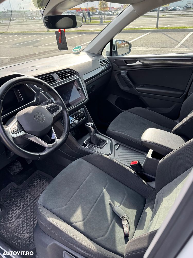 Volkswagen Tiguan - 5