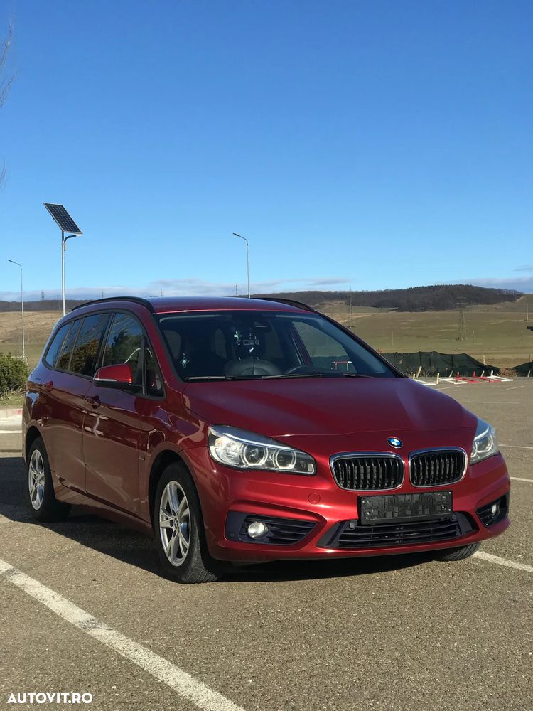 BMW Seria 2 218d Sport Line - 1