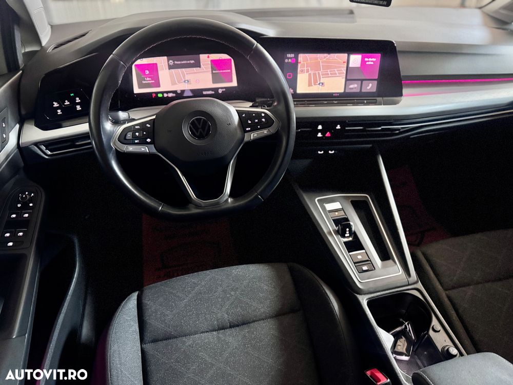 Volkswagen Golf 1.5 eTSI ACT DSG MHEV Style - 10