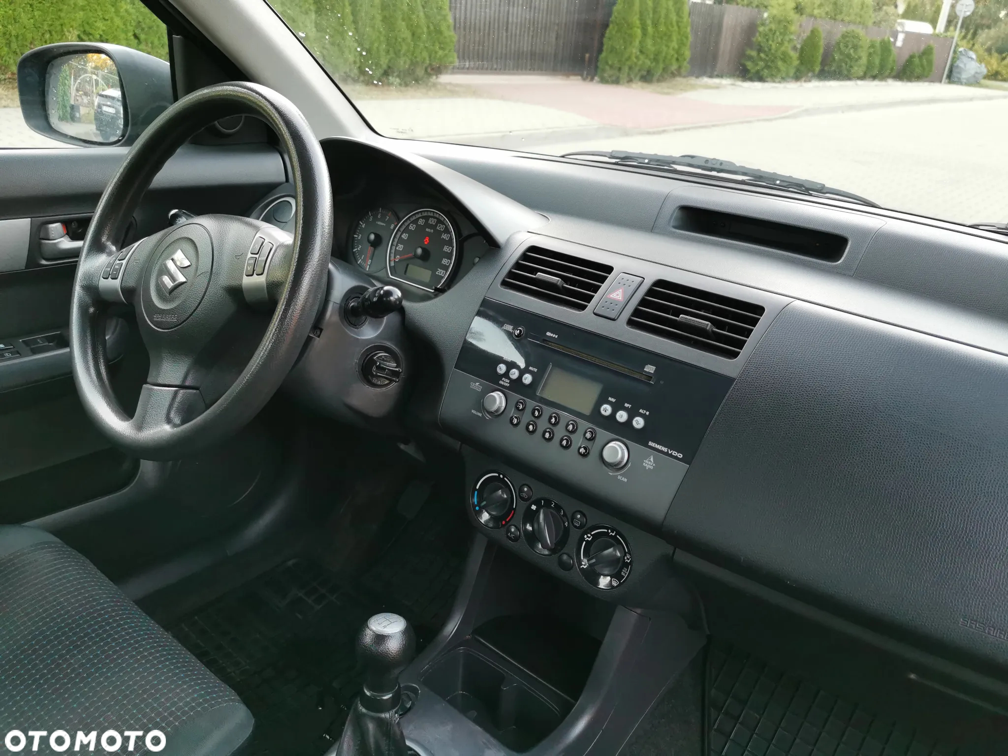 Suzuki Swift 1.5 Comfort - 5