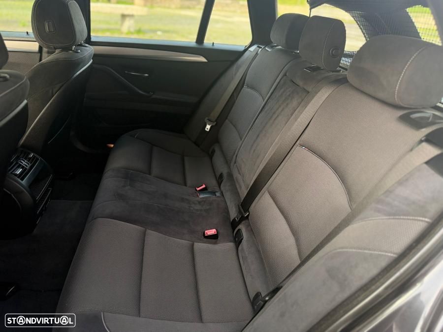 BMW 520 d Pack M - 16