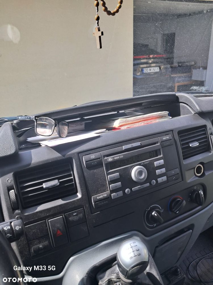 Ford Transit - 10