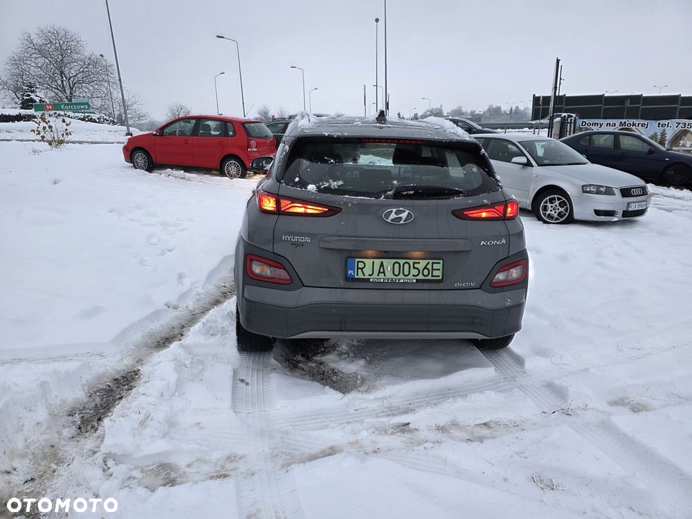 Hyundai Kona Business - 7