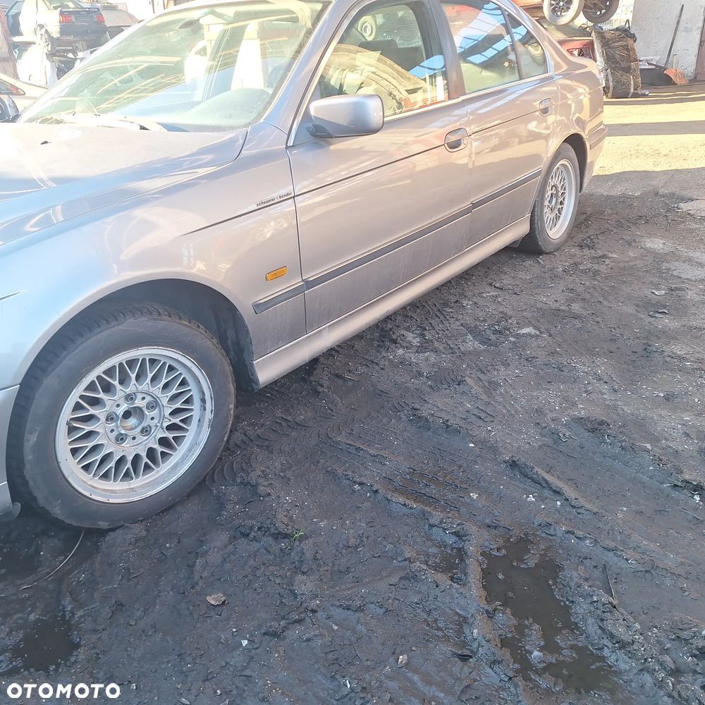 DRZWI PRAWE LEWE PRZOD TYL BMW E39 339/7 - 1